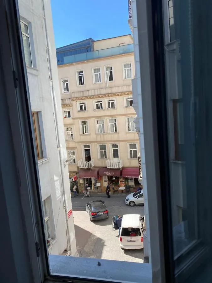 Windrose Hostel Istanbul Turkey